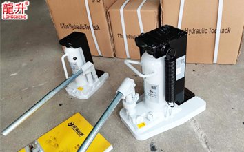 導軌爪式千斤頂實物圖三 導軌爪式千斤頂實物圖三